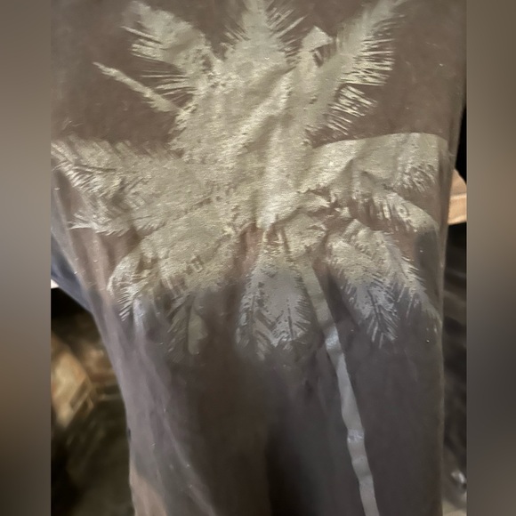 *closet cleanout* Norma Kamali black on black palm tree t shirt l/xl - Picture 2 of 7